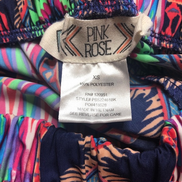 ⚡️Pink Rose Shorts - Picture 6 of 6